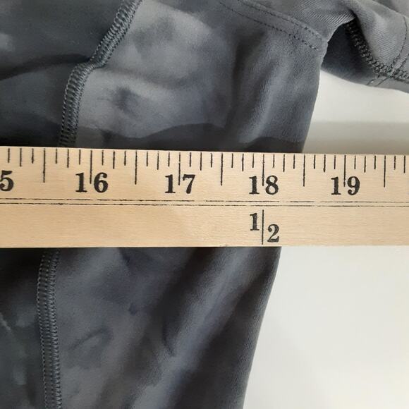 Lululemon Align Tee Crop Short Sleeve Diamond Dye Pitch Gray Womens 8 Scoop Neck - Picture 7 of 9